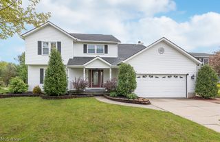 595 Montgomery Drive, Brunswick, OH 44212