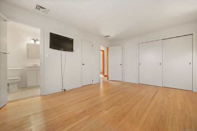 67 Barclay Drive, Stamford, CT 06903