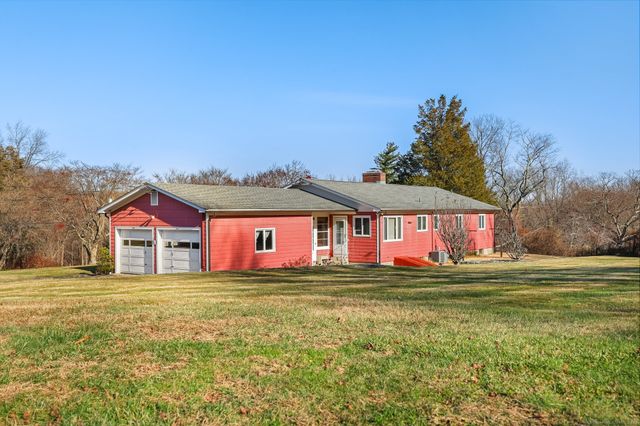 67 Barclay Drive, Stamford, CT 06903