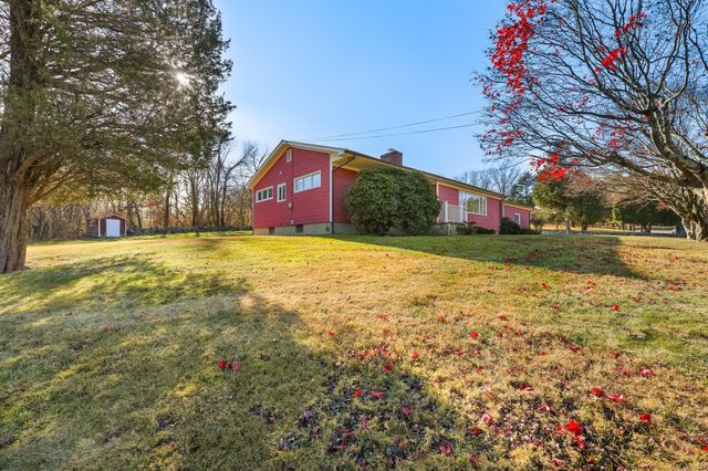 67 Barclay Drive, Stamford, CT 06903