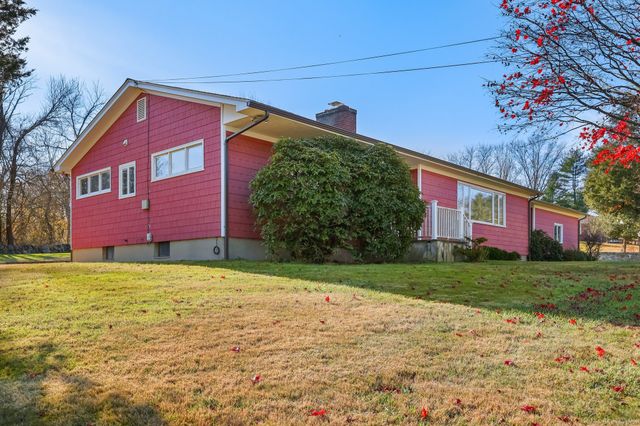 67 Barclay Drive, Stamford, CT 06903