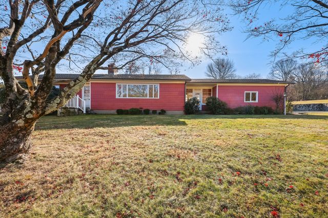 67 Barclay Drive, Stamford, CT 06903