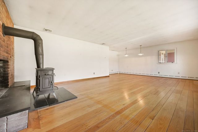 67 Barclay Drive, Stamford, CT 06903