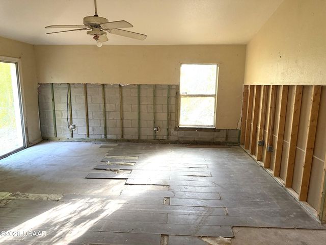 250 Willow Place, Ormond Beach, FL 32174