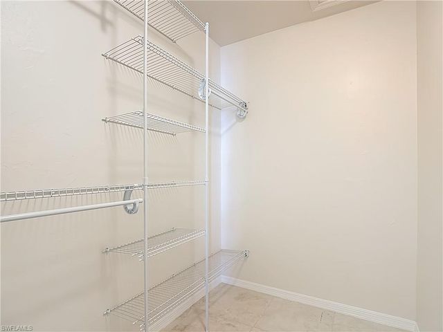 144 SW 38th TER, Cape Coral, FL 33914