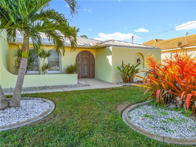 144 SW 38th TER, Cape Coral, FL 33914