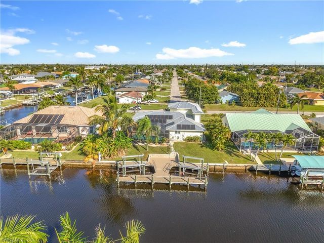 144 SW 38th TER, Cape Coral, FL 33914