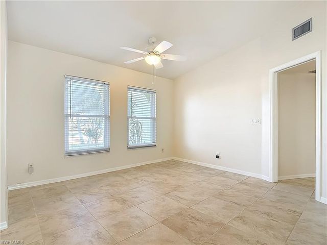 144 SW 38th TER, Cape Coral, FL 33914