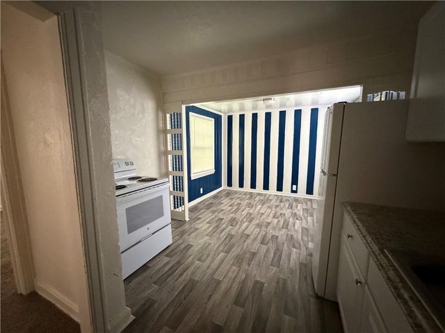 7039 Indiana Avenue, Kansas City, MO 64132