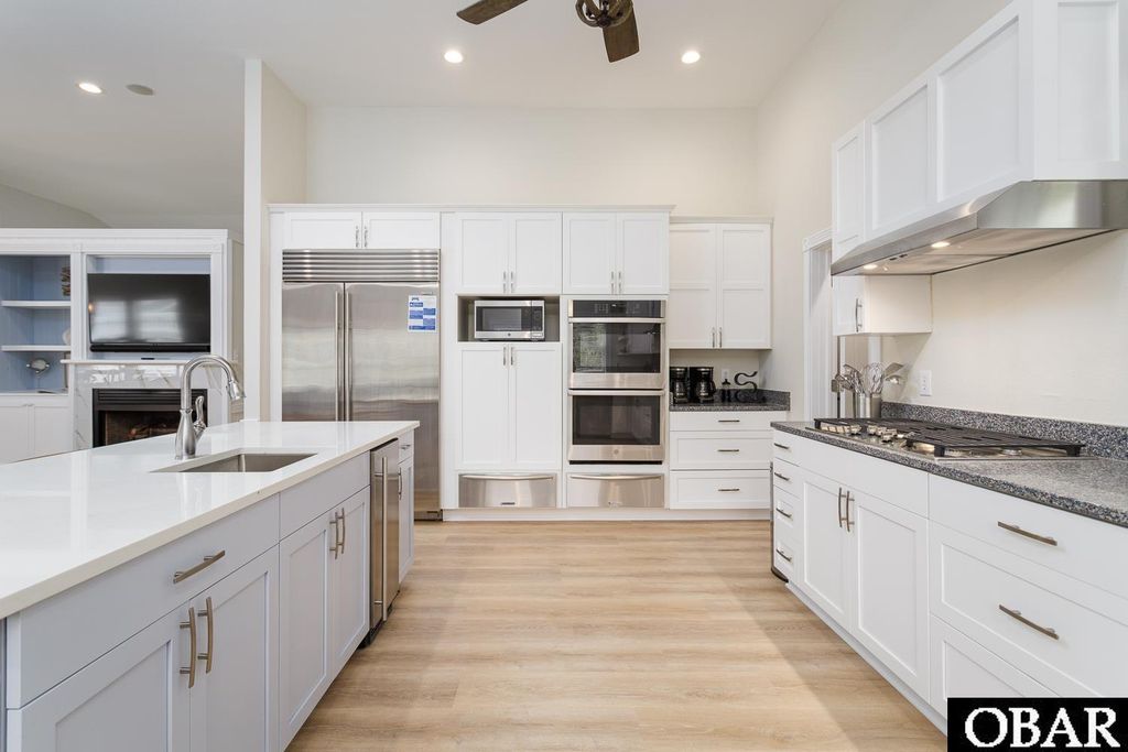 Image 25 of property listing at 111 Four Seasons Lane, Duck, NC 27949
