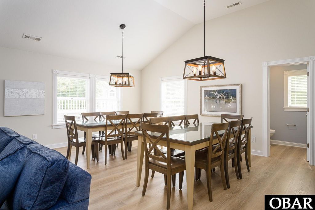 Image 27 of property listing at 111 Four Seasons Lane, Duck, NC 27949