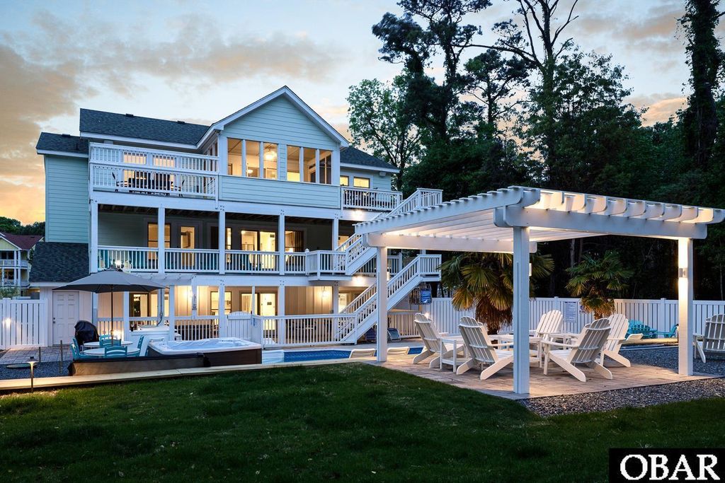 Image 76 of property listing at 111 Four Seasons Lane, Duck, NC 27949