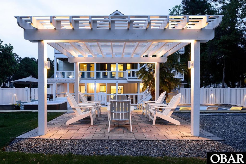 Image 77 of property listing at 111 Four Seasons Lane, Duck, NC 27949