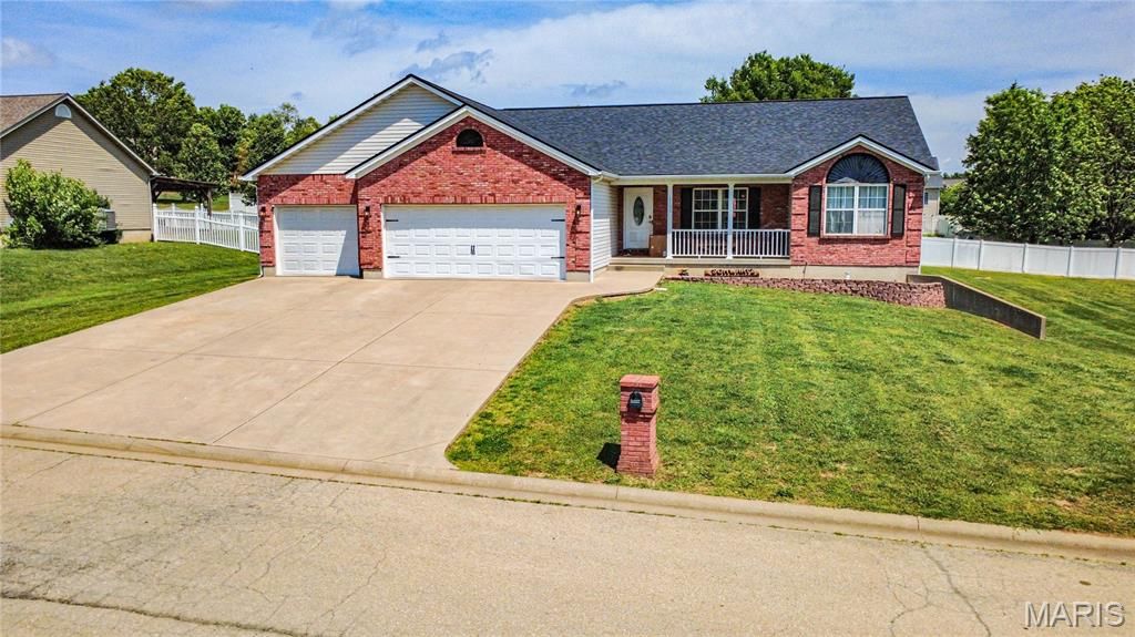 1133 Pride Drive, Desloge, MO 63601