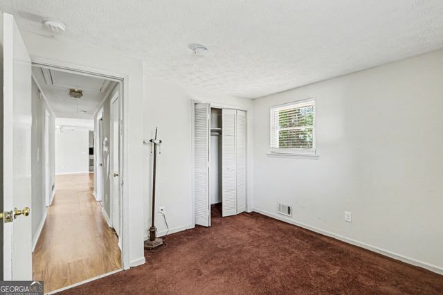 6066 Yoni Drive, Douglasville, GA 30135