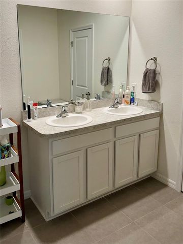 32860 BROOKS HAWK LANE, Wesley Chapel, FL 33543