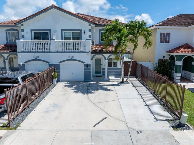 13621 SW 260th Ln, Homestead, FL 33032