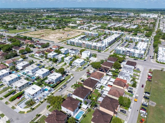 13621 SW 260th Ln, Homestead, FL 33032