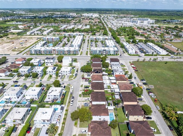 13621 SW 260th Ln, Homestead, FL 33032