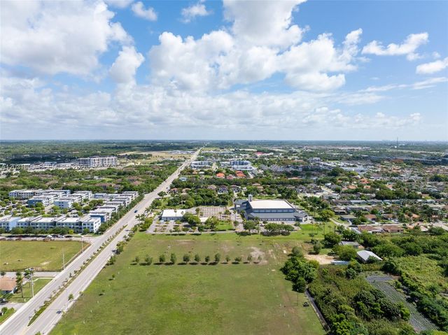 13621 SW 260th Ln, Homestead, FL 33032