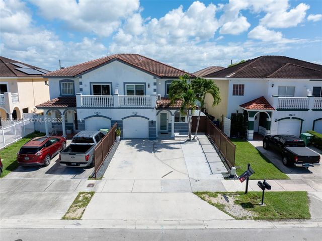 13621 SW 260th Ln, Homestead, FL 33032