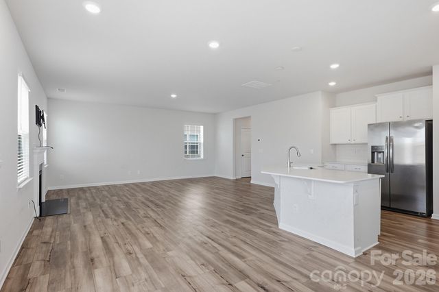 7412 Echoing Hills Lane, Maiden, NC 28650