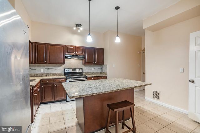 4604 KINGSESSING AVE, Philadelphia, PA 19143