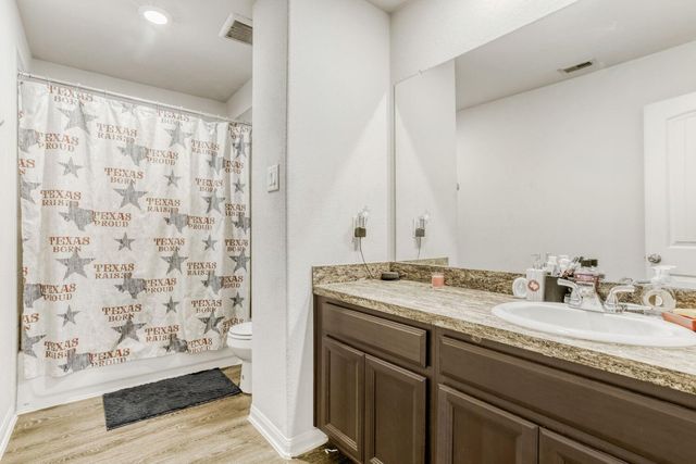 20036 Wade Hampton Drive, Cleveland, TX 77327