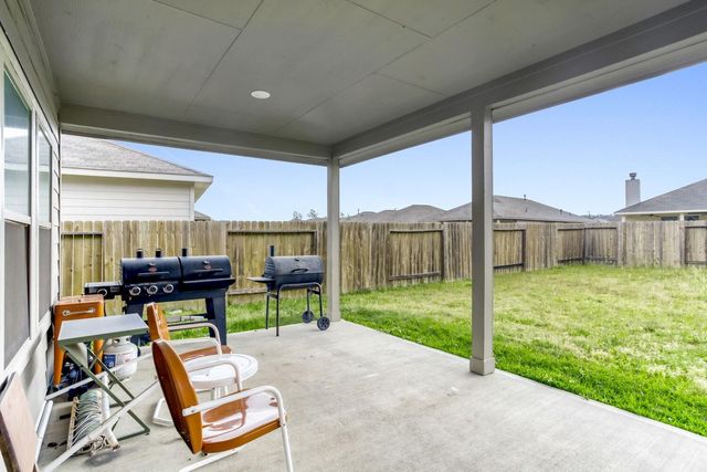 20036 Wade Hampton Drive, Cleveland, TX 77327