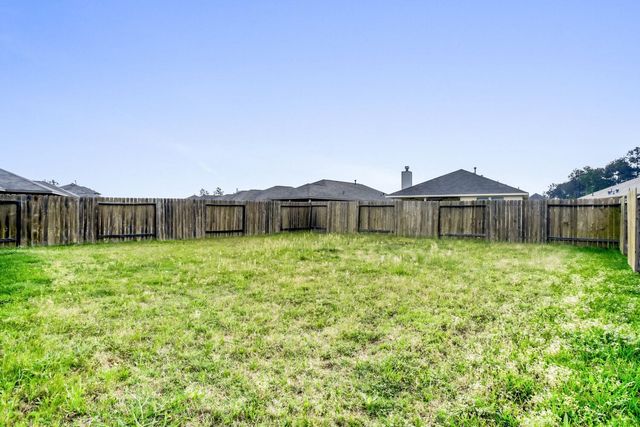 20036 Wade Hampton Drive, Cleveland, TX 77327