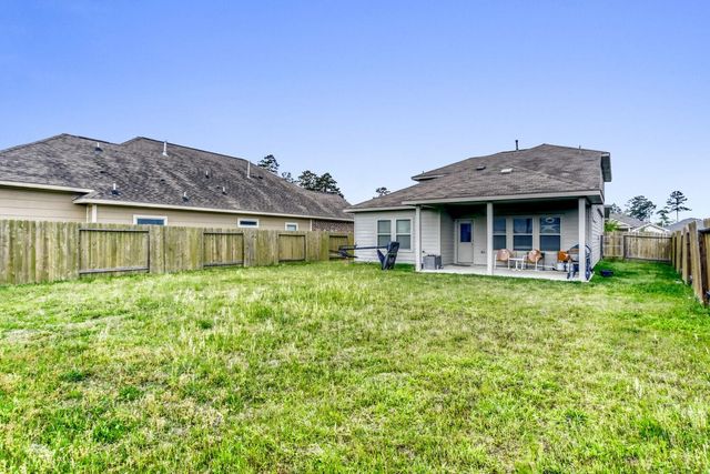 20036 Wade Hampton Drive, Cleveland, TX 77327