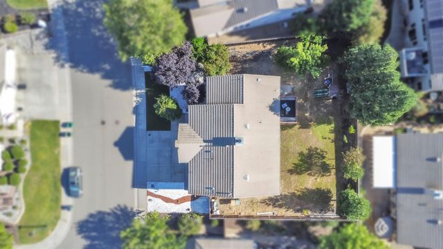 2313 Summer Dr, El Dorado Hills, CA 95762