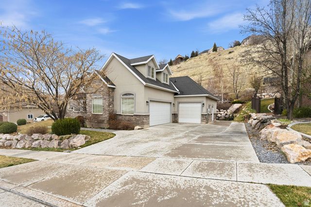 609 S PARKWAY DR, North Salt Lake, UT 84054