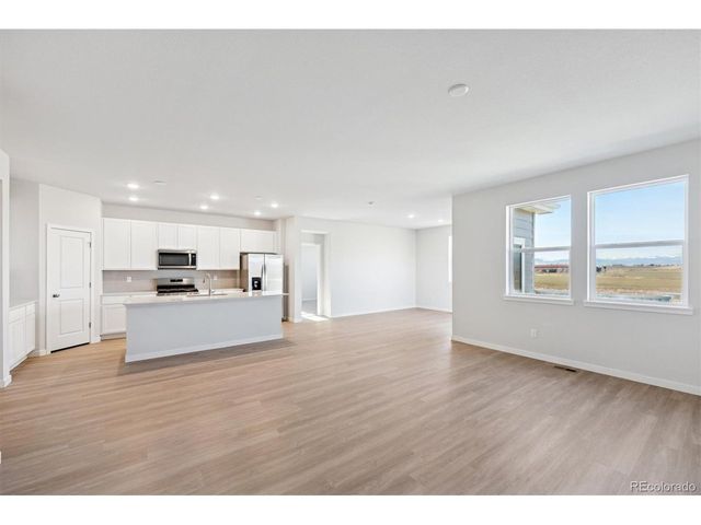 3727 Sandreed St, Dacono, CO 80514