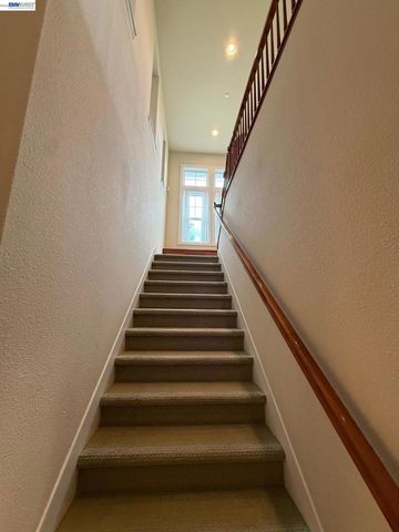 2750 Impruneta Ct, Livermore, CA 94550