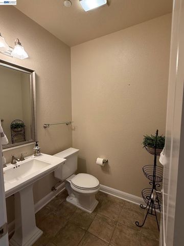 2750 Impruneta Ct, Livermore, CA 94550