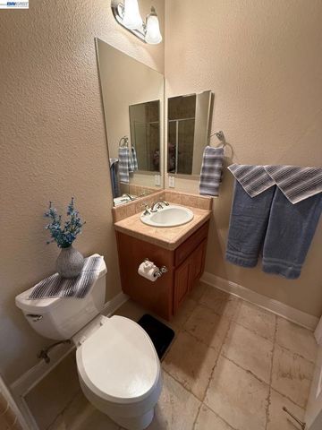 2750 Impruneta Ct, Livermore, CA 94550