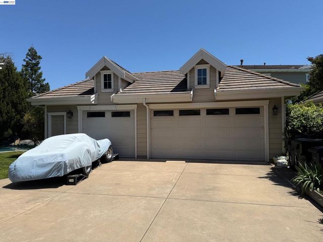 2750 Impruneta Ct, Livermore, CA 94550