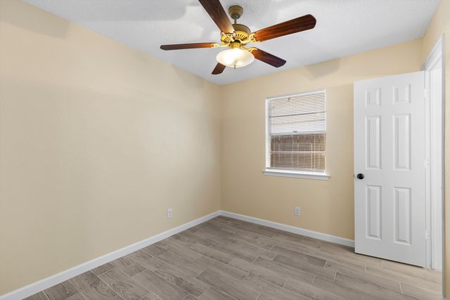2441 Lakeshore Drive, Grand Prairie, TX 75051