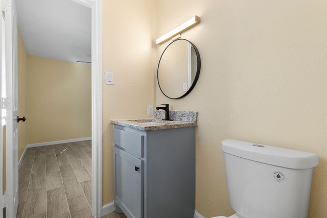 2441 Lakeshore Drive, Grand Prairie, TX 75051