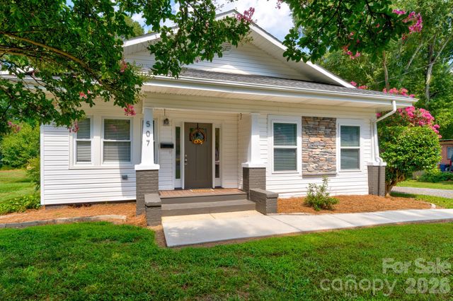 507 S Elm Street, Cherryville, NC 28021