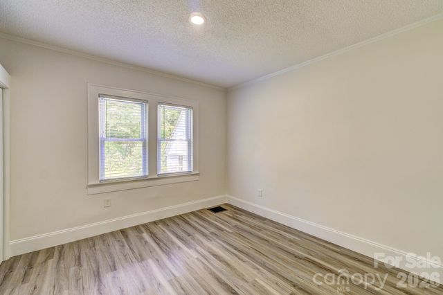 507 S Elm Street, Cherryville, NC 28021