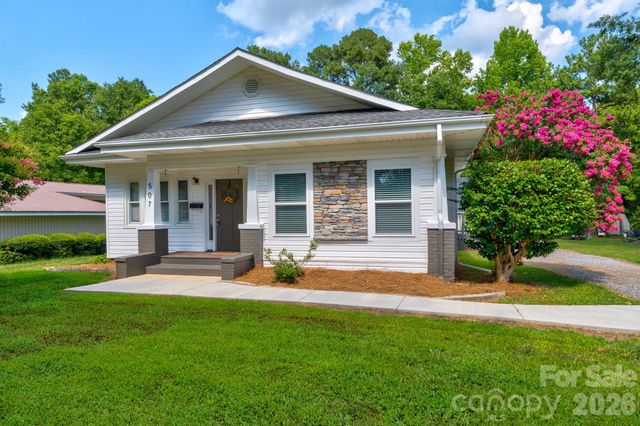 507 S Elm Street, Cherryville, NC 28021
