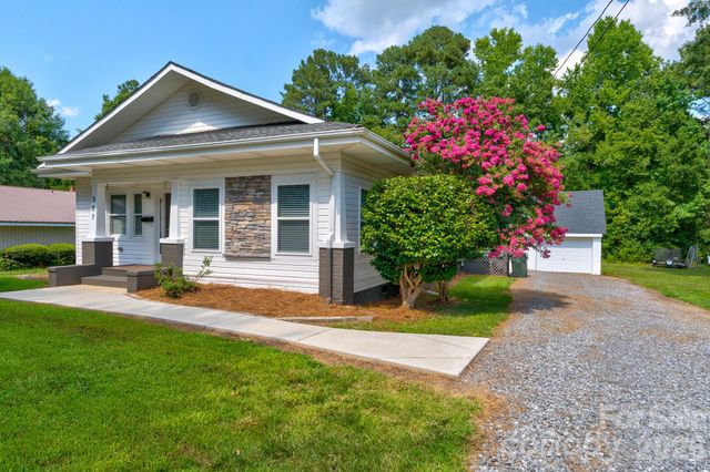 507 S Elm Street, Cherryville, NC 28021