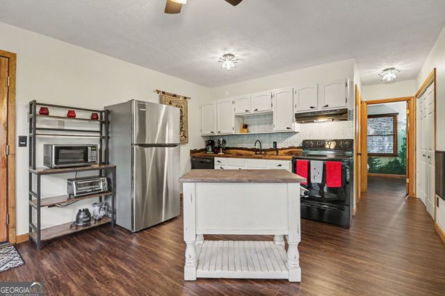 717 Bald Mountain Road, Sky Valley, GA 30537