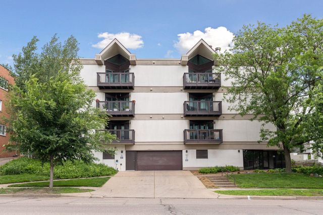 232 W Franklin Avenue 206, Minneapolis, MN 55404