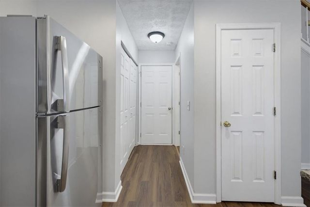 904 Windcroft Circle NW, Acworth, GA 30101