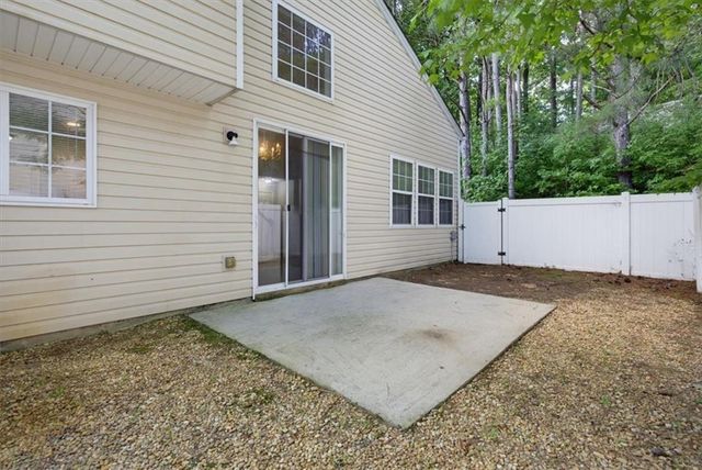 904 Windcroft Circle NW, Acworth, GA 30101