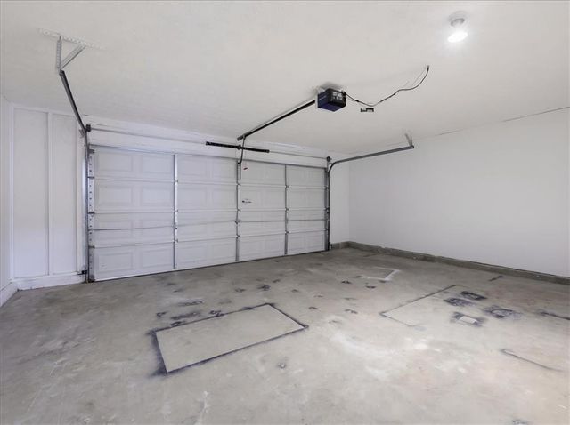 904 Windcroft Circle NW, Acworth, GA 30101