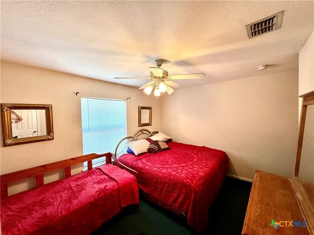 314 Rouen Drive, Port Lavaca, TX 77979